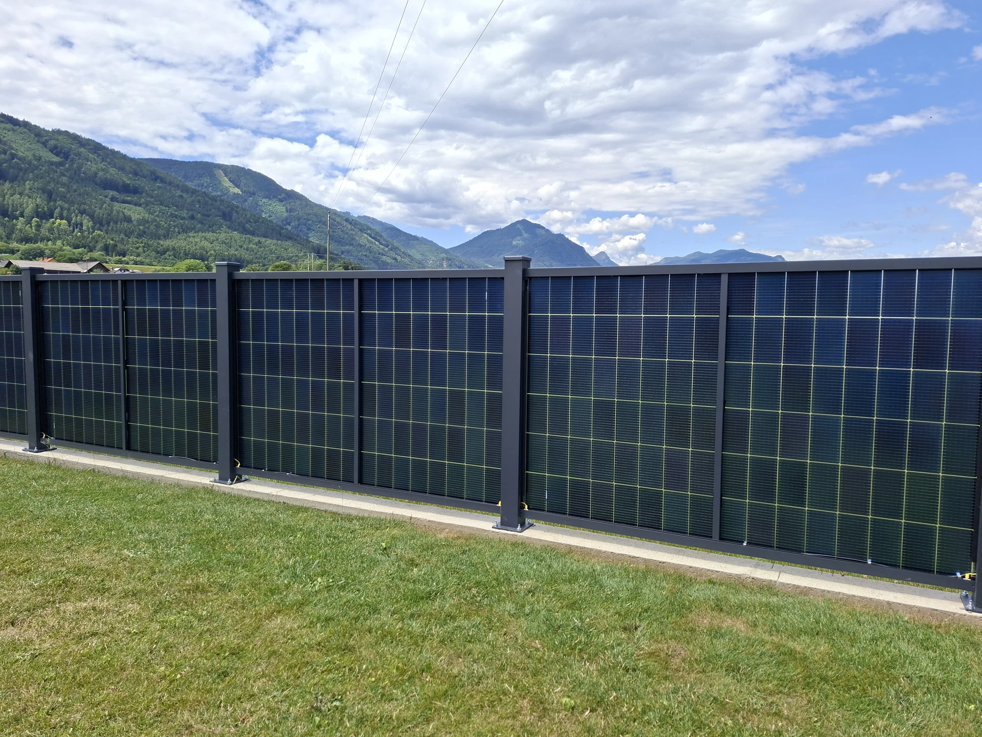 Solarzäune – realisiertes Projekt